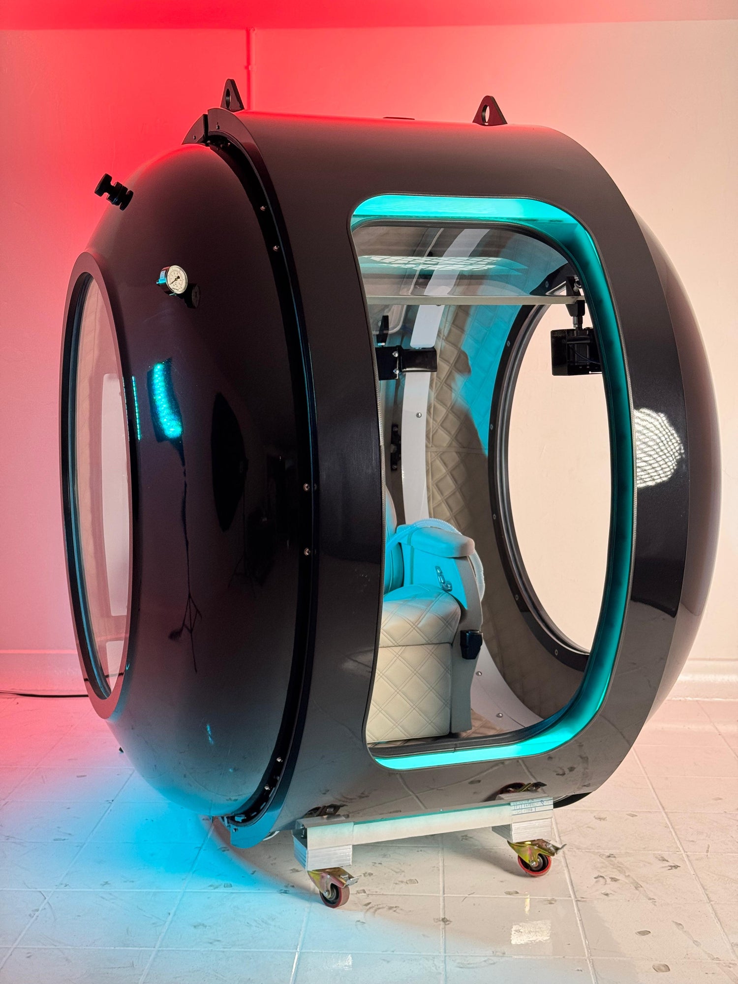PETRA | Monoplace Hyperbaric Chamber – Total Visibility 2.4 ATA Wellness Pod